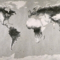 stc55-la-luce-della-terra-137x84